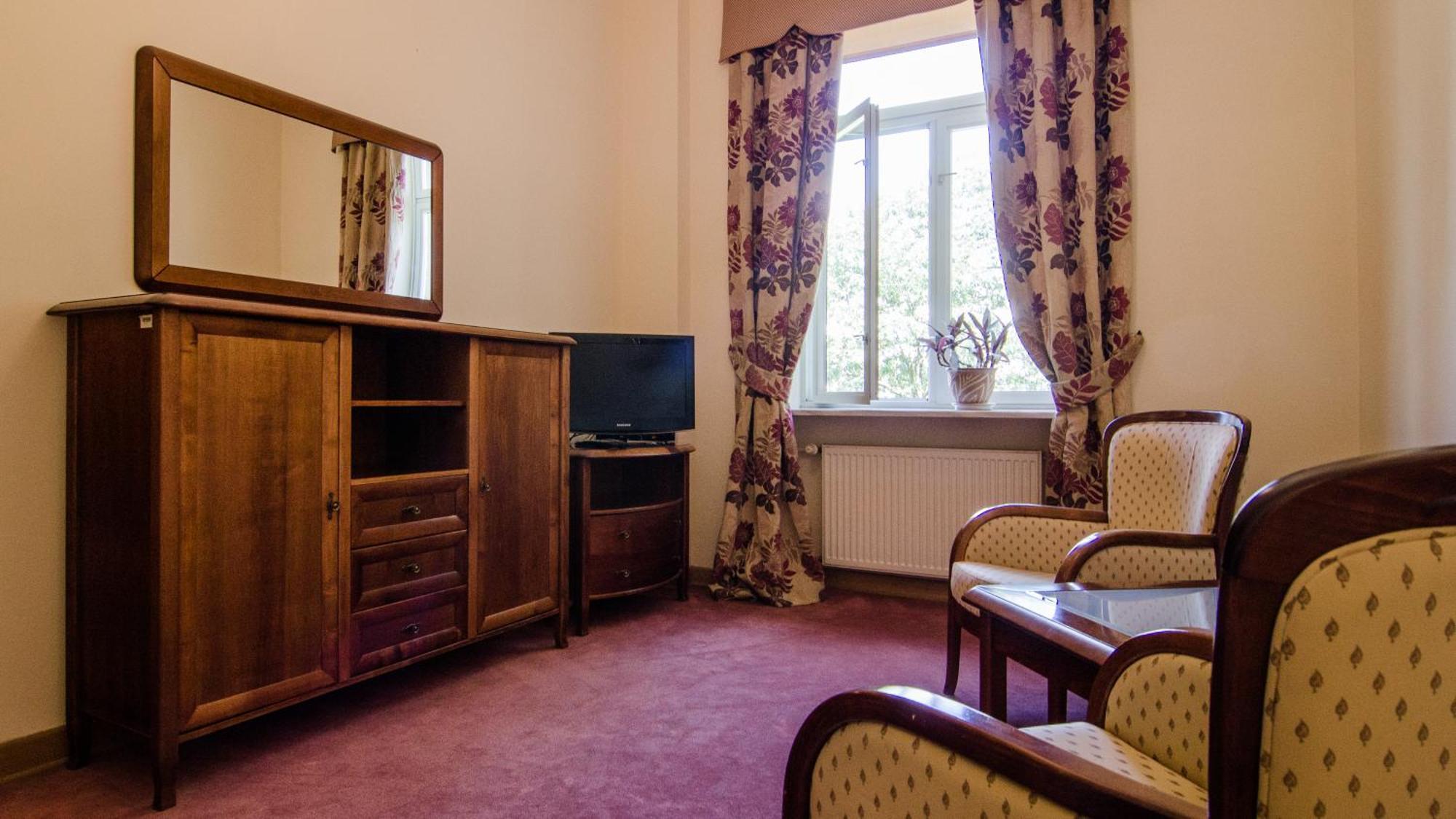 Lazienkowski 3* Warsaw